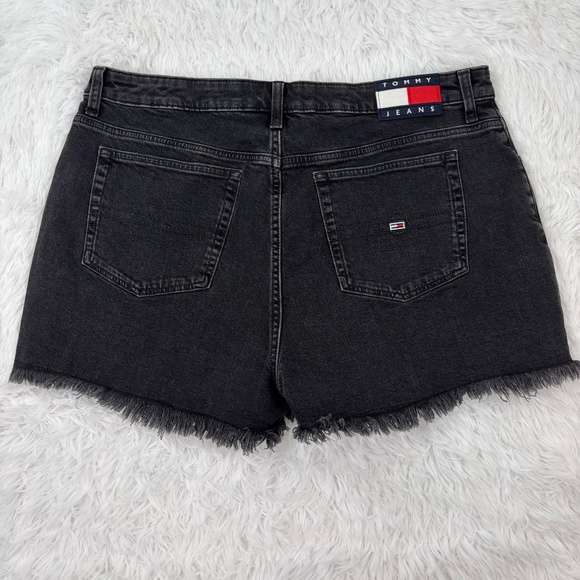 TOMMY HILFIGER BLACK JEAN‎ SHORTS SIZE 16 NWT - Picture 6 of 6